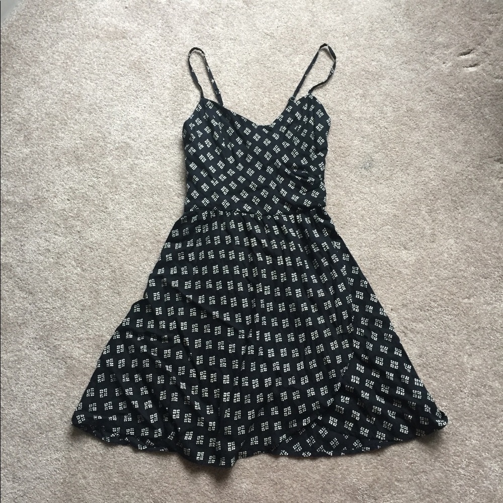 ABERCROMBIE & FITCH Black and White Dress